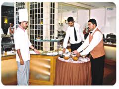 career-hotel-management