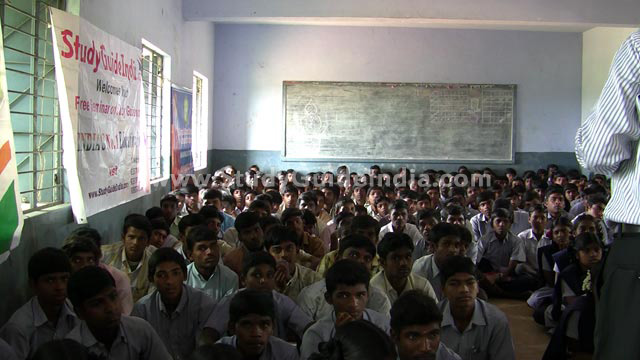 Free Career Guidance Event at Pudurnadu, Tamilnadu